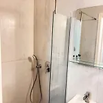 Old Town Retreat 招待所 4*