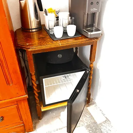 Old Town Retreat Guest house