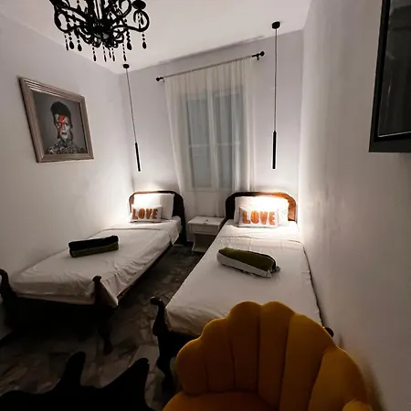 Guest house Old Town Retreat