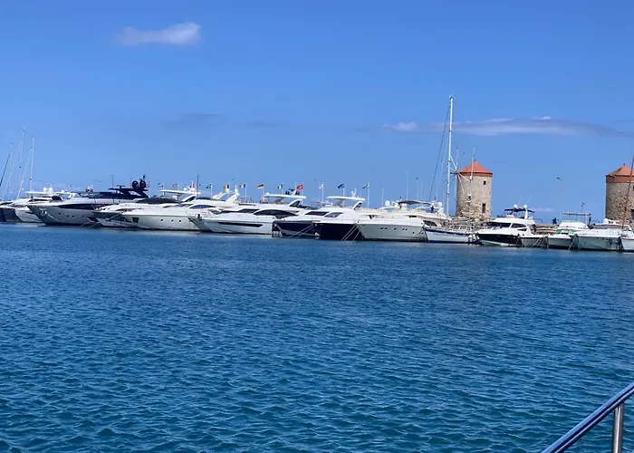 게스트하우스 Old Town Retreat 3*