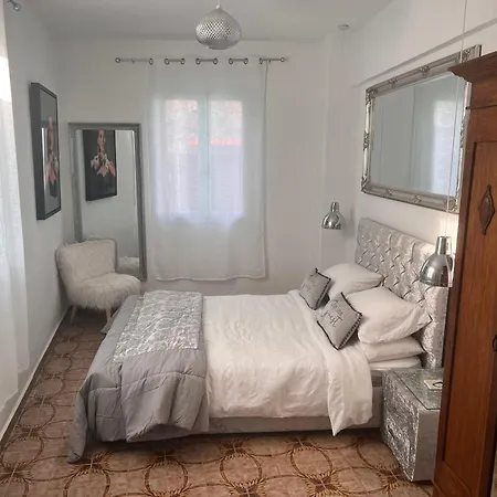 Old Town Retreat Гостьовий будинок Rhodes City