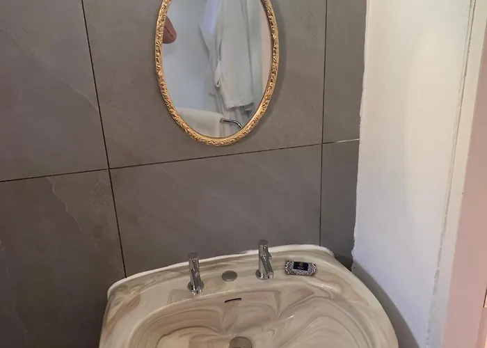 Old Town Retreat Pensionat 3*